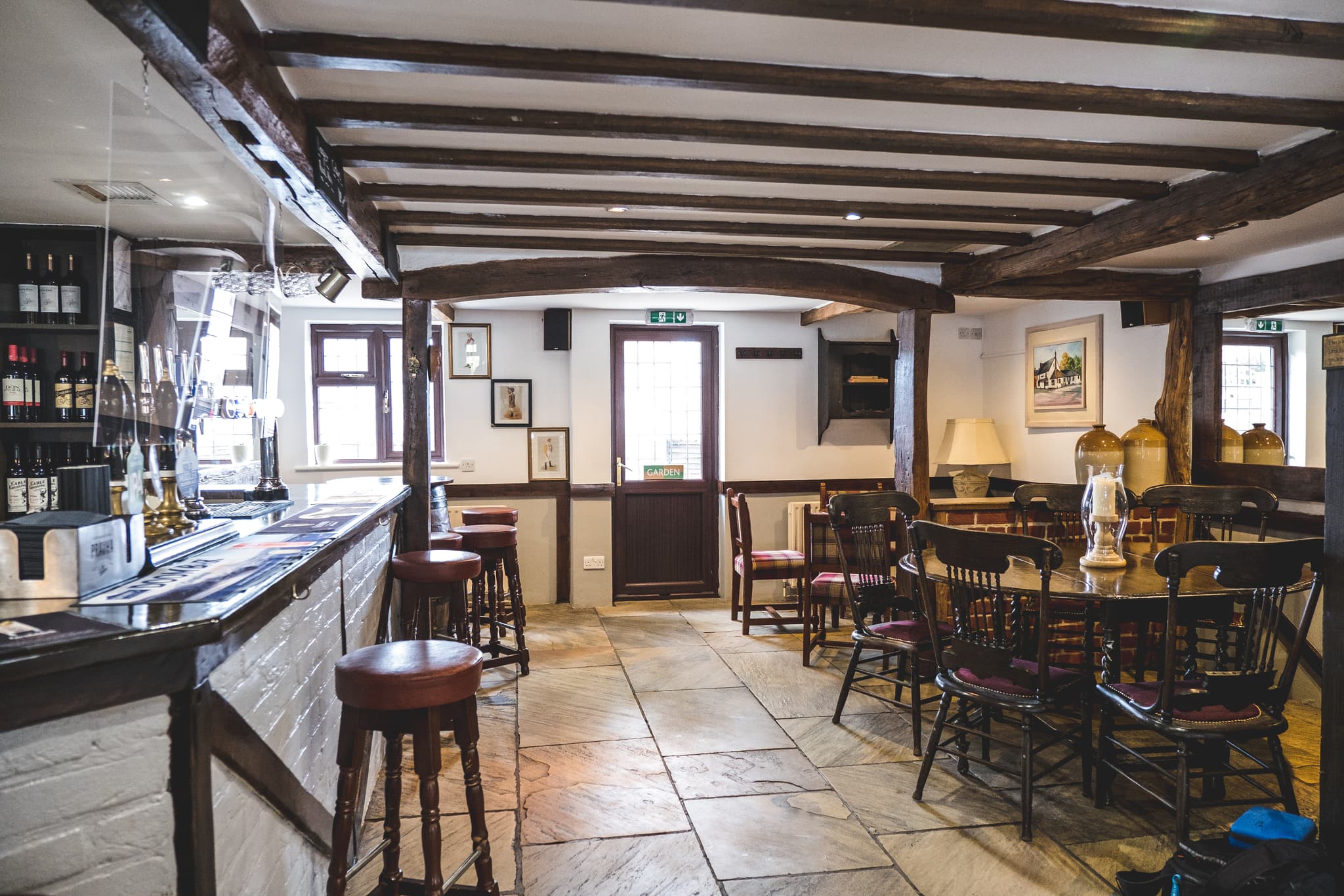 International, exquisite food and drink | The Derby Inn, North Warnborough